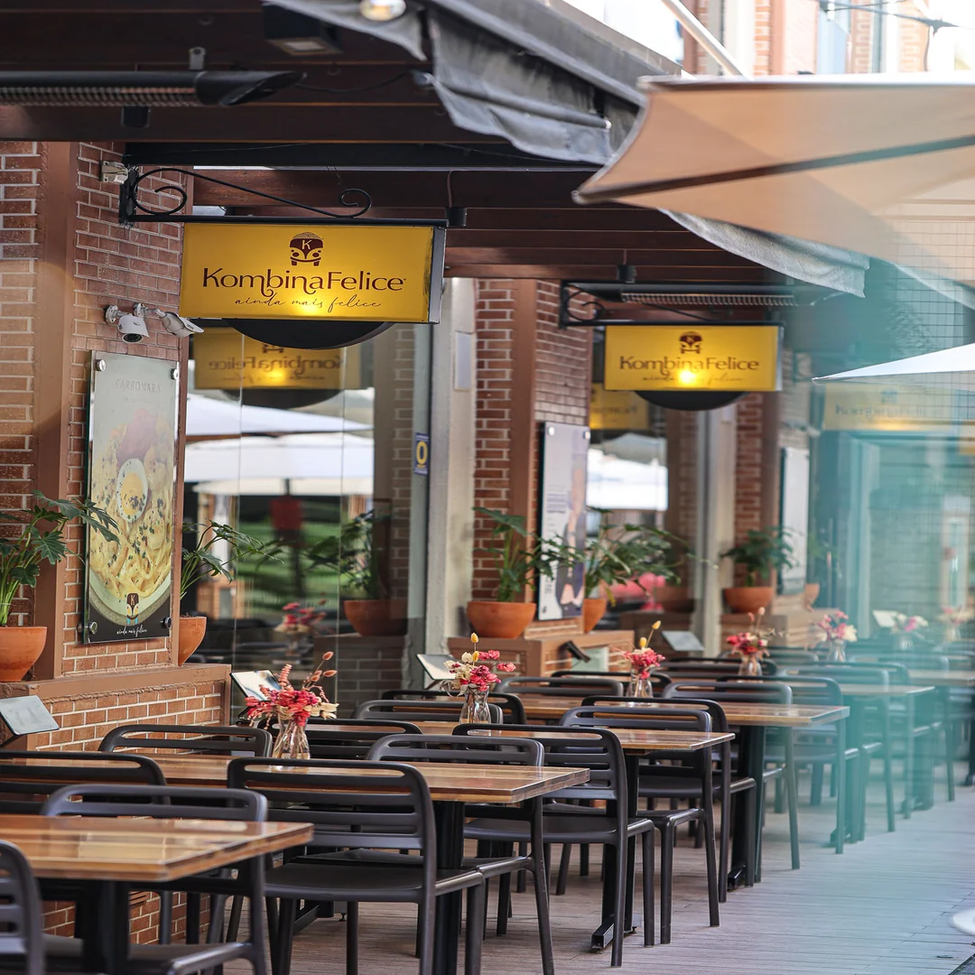 restaurante italiano alphaville com sobremesa típica